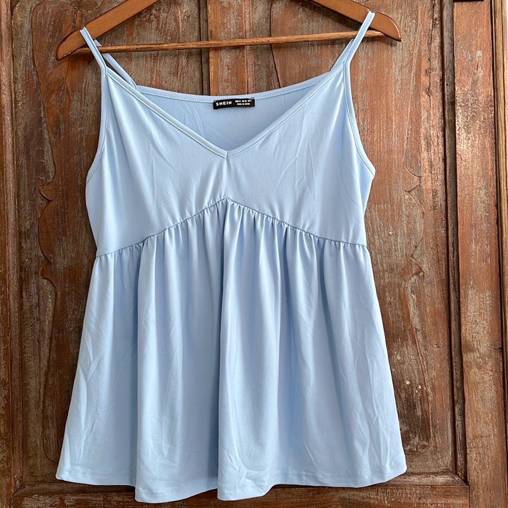 NWOT SHEIN Blue Spaghetti Strap Flowy Tank Size M